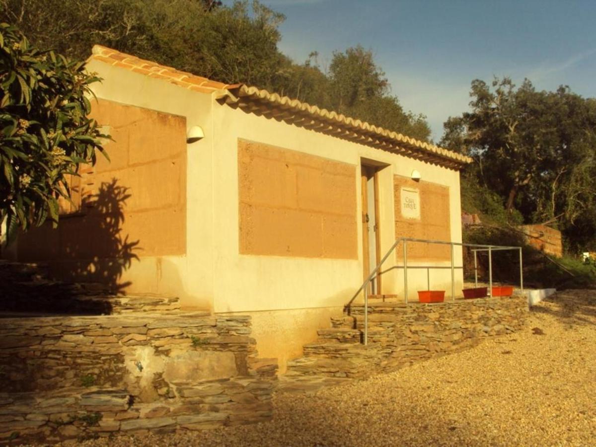Casas Da Cerca Guest House Troviscais Exterior foto